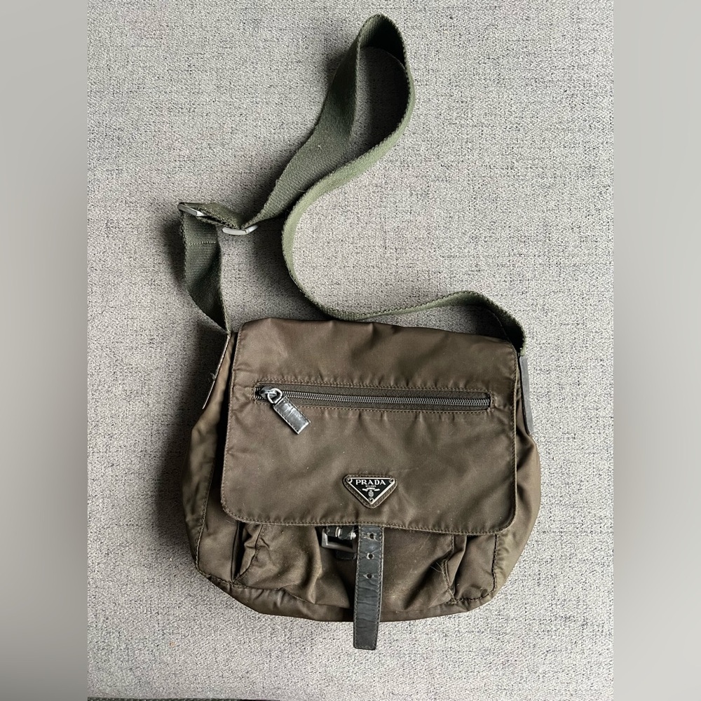 Prada Vintage tessuto nylon utility shoulder bag satchel